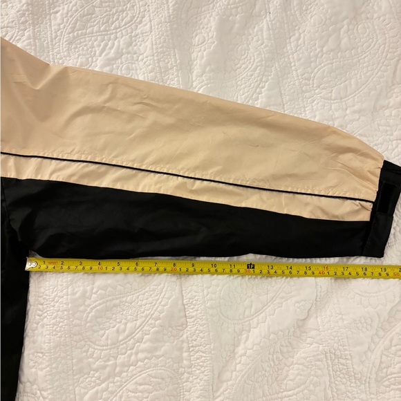 Windbreaker Jacket XL - Picture 7 of 9